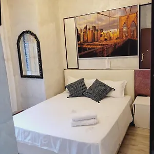Bed and breakfast Captin, Roma